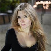 English tutor providing lessons in common and civil law